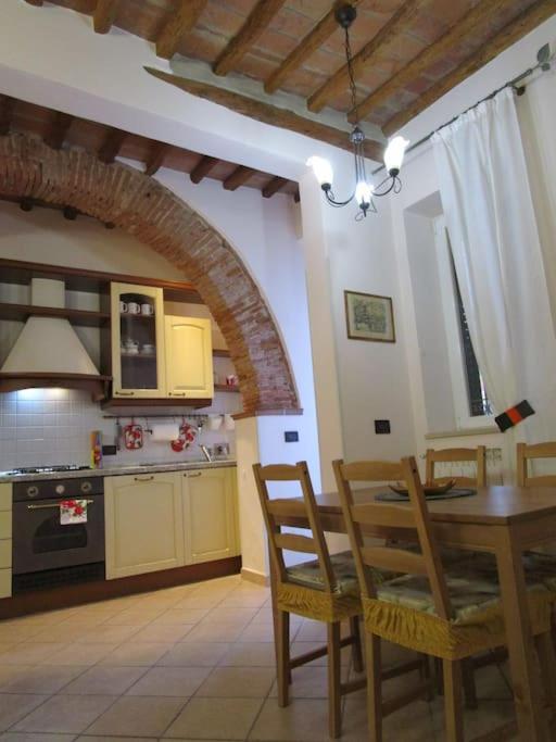 Il Piccolo Eden - Private Garden Apartamento Livorno Exterior foto